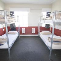 Dormitory Pension Sofas Bunk Bed Rooms in Homestay Apartment