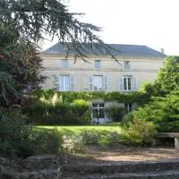 Le Chai De La Rose SPA et Séances Bien être, hotelli kohteessa Doué-la-Fontaine