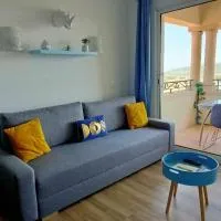 Appartement vue panoramique au domaine et golf de pont royal, hotel i Mallemort