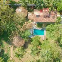 CJ's House at Mawella, hotel em Mawella