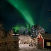 Arctic Circle Cabin