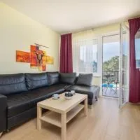 Spacerowa Apartament w Spokojnej Okolicy by Noclegi Renters, hotel em Łukęcin