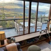 Astonishing Mountain Lodge at the top of Gaustablikk, 25m2 west facing terrace, 3 bedrooms, viešbutis mieste Gaustablikk