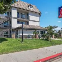 Suites Escondido CA, hotell i Escondido