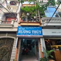 Nhà Nghỉ Hương Thúy - TTTM Royal City，河內Thanh Xuan的飯店