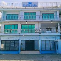 Playa Alba Beach Front and Resort, hótel í San Antonio