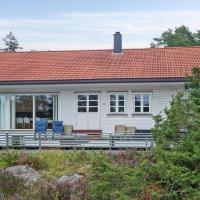Gorgeous Home In Grimstad With House Sea View