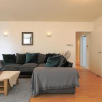 2 bed spacious apartment in Cardiff CC