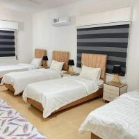 Lovely 3 bedrooms rental unit, hotel a prop de Aeroport internacional rei Hussein - AQJ, a Aqaba