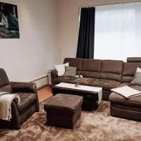 wohnen wohlfühlen - Geräumiges Apartment in Forst, Hotel in Forst