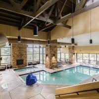 King Suite - 4 Guest - Hot Tub - Pool - Free Shuttle - Cedar Breaks Lodge