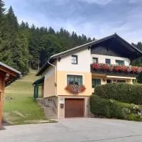 Haus Margarete, hotel em Lackenhof