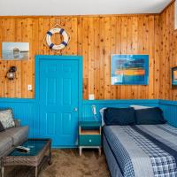 The Blue Parrot Guest House, hotel di Ocean Beach