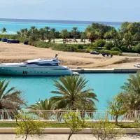 Marina Deluxe 2, family only, hotel a King Abdullah Economic City