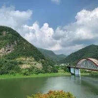 Danyang Rio 127 Guesthouse River View, hotel i Danyang
