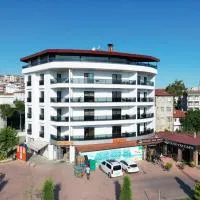 Ceneviz Suit Hotel, hotel en Akçakoca