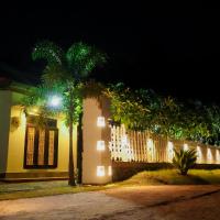 Anoo Beach Villa: Trincomalee şehrinde bir otel