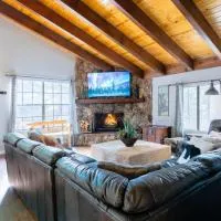 Winter Getaway Spa Fire-table Close to slopes, viešbutis mieste Big Bear Lake