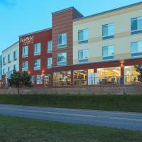 Fairfield Inn & Suites Marquette, hotel a prop de Sawyer International Airport - MQT, a Marquette