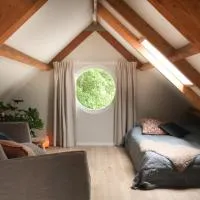 Het Rooversnest, hotel din Riel