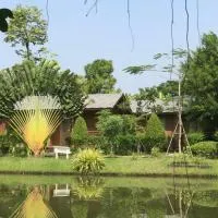 Sripiamsuk Resort Bangkok – hotel w mieście Pathum Thani