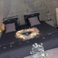 Au fil des saisons, hotel sa Grézillé