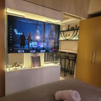 Uptown Parksuites Tower 1 BGC - Staycations Up Above 12 Modern 1BR, hotell i Fort Bonifacio i Manila
