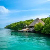 Hotel Coralina Island, hotel di Isla Grande