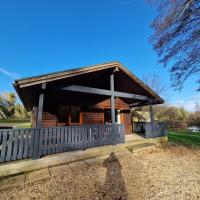 Kingfisher Lodge-HuntersMoon -Warminster-Longleat-Bath