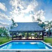 Lope Lope Beach Bungalows, hotel a Luganville