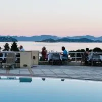 Viesnīca Kanapitsa Mare Hotel pilsētā Kanapitsa