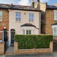 Family 4-Bed House & Secluded Garden - Wimbledon
