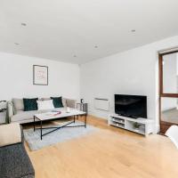 King's Cross - 2BR with Terrace - CityApartmentStay