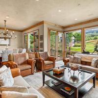 Owl Creek 04, Ski-in, ski-out luxury townhome with private hot tub in Snowmass Village
