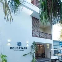 Courtyard Maldives, hotel a Huraa
