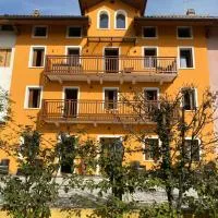 Old B&B, hotel v destinácii Cesiomaggiore