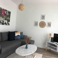 Moderne Neue 2 Zimmer Wohnung, hotel di Uetersen