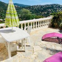 CAVALOC T2 terrasse vue colline