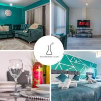 Luxury Birmingham City Centre Townhouse with BALCONY- Sleeps 10 - FREE Parking - Perfect for Contractors, Business Travellers, Families and other Groups - Near Bullring, Newstreet, Selfridges, NEC, NIA & Birmingham airport