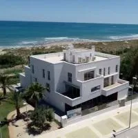 Orilla del mar, hotel en Oliva