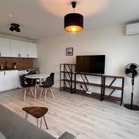 2 room Apartment with terrace, new building, 8BJ, hotel dicht bij: Luchthaven Bratislava - BTS, Bratislava