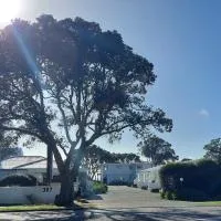 Edgewater Motel, hotell i Orewa
