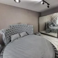 Модерн уют в 2х комнатах, hotel en Xirdalan