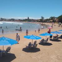 Praia de Geribá 100m - loft no corredor de acesso a praia, отель в Бузиусе, в районе Ferradurinha