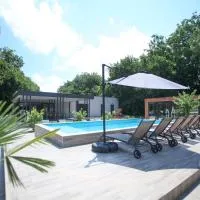 Mohácsi Wellness Vendégház és Lovasklub, hotel em Mohács