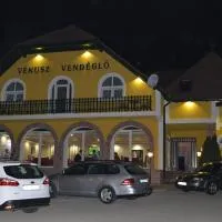 Vénusz Panzió és Vendéglő, Hotel in Bagod