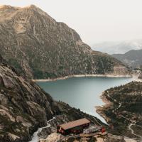 Cabane du Vieux Emosson