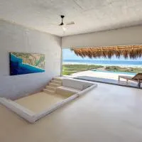 Secret Paradise - Private Beach Eco-Villa, hotell i Tlachicón