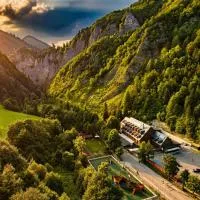 Chata Pieniny, khách sạn ở Lesnica