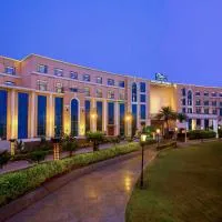 The Gaurs Sarovar Premiere, hotell i Ghaziabad